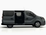 Nissan Primastar Combi Van